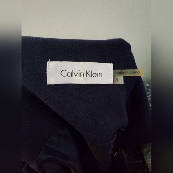 Calvin Klein - Picture 6 of 11